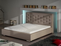 Čalouněná postel Savanna